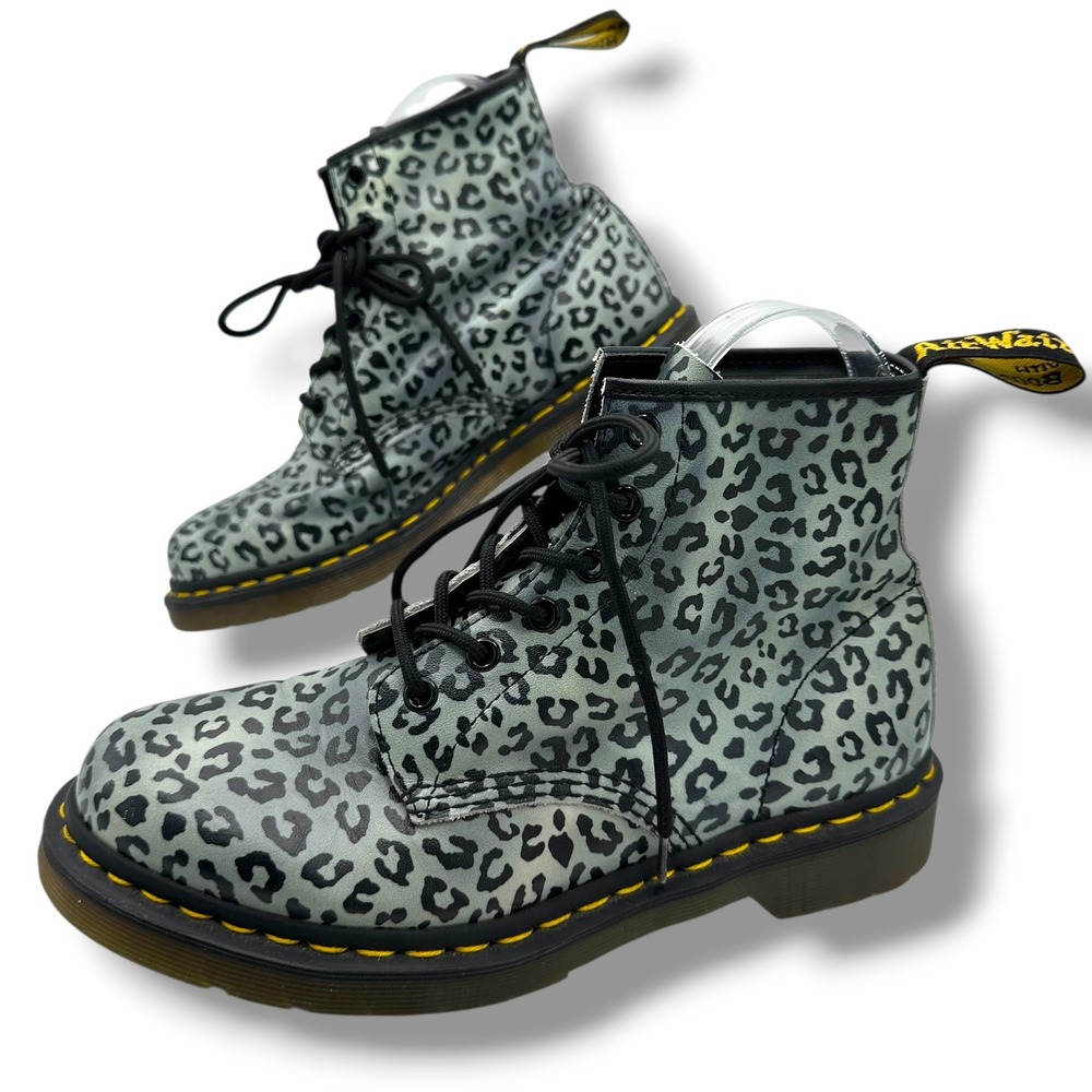 Dr. Martens 1460 Pascal Grey Leopard Print Leather Combat Boots Womens 9 EU 41